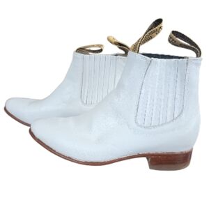 Women’s White Leather Heeled Western Chelsea Charros Boots